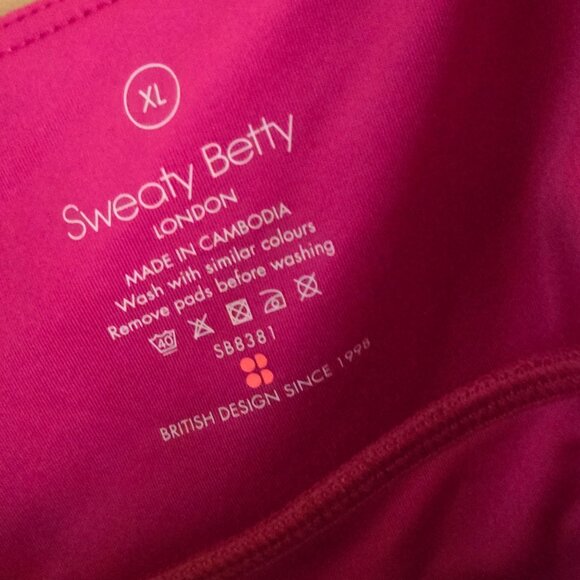 Sweaty Betty All Day Wrap Waist Tank Leggings Set Phlox Pink Size 12/XL - Picture 10 of 12